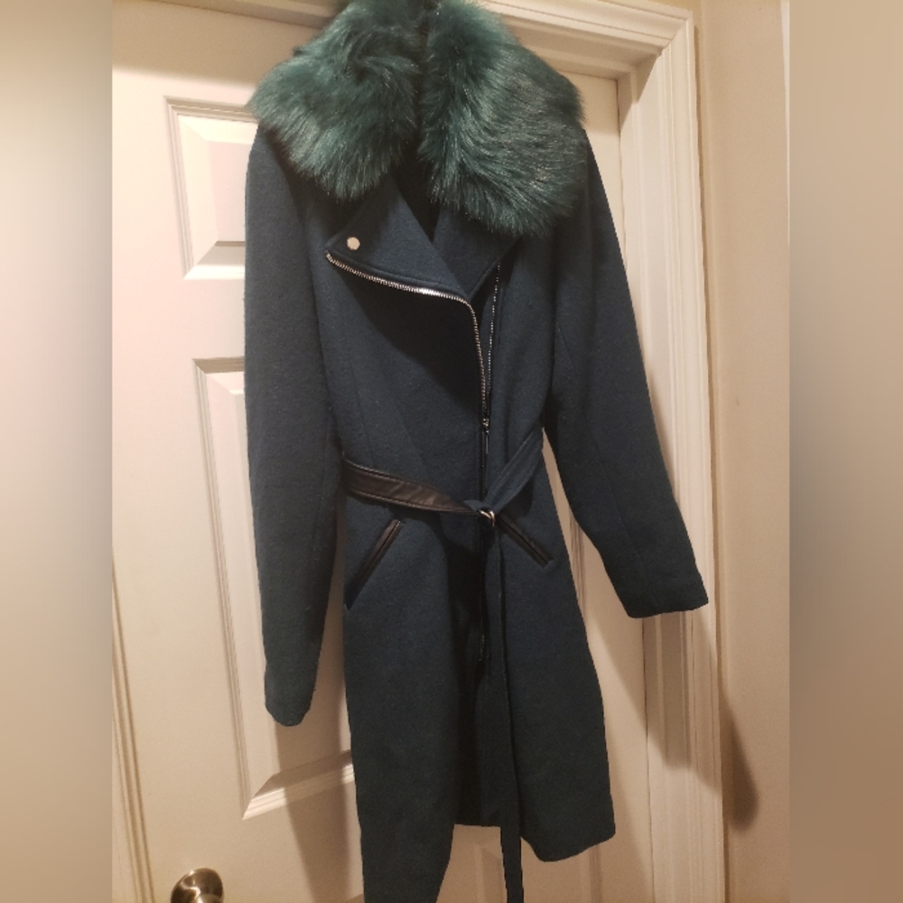 Guess Boucle Coat.